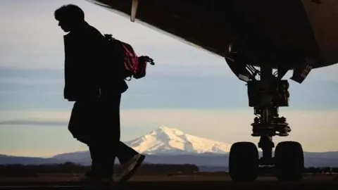 泳池设备销售员业余游泳选手加入国家队，泳友助力成核心动力